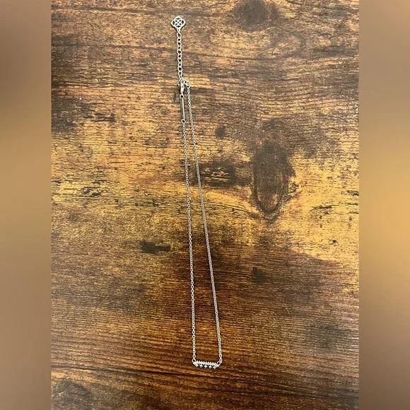 Kendra Scott necklace - Picture 1 of 2